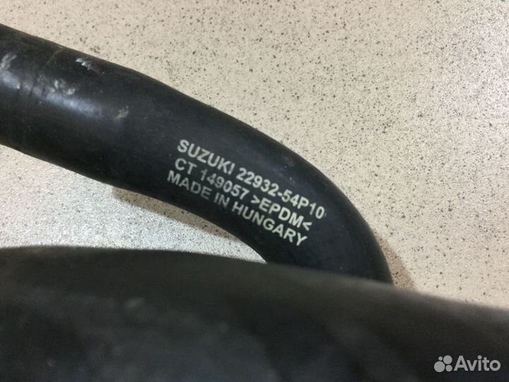Патрубок радиатора Сузуки SX4 после 2013г