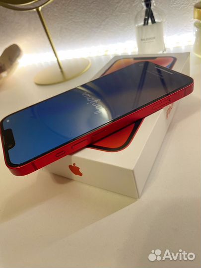 iPhone 14, 256 ГБ