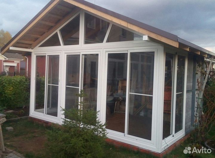 Остекление беседки по договору