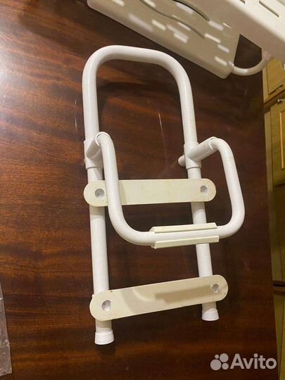 Опора для ванны