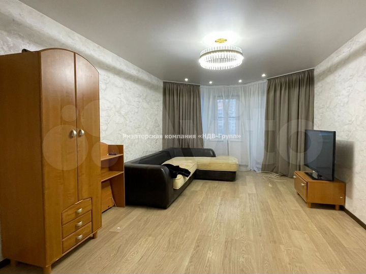 3-к. квартира, 105,6 м², 3/10 эт.