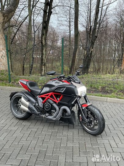 Ducati Diavel Carbon