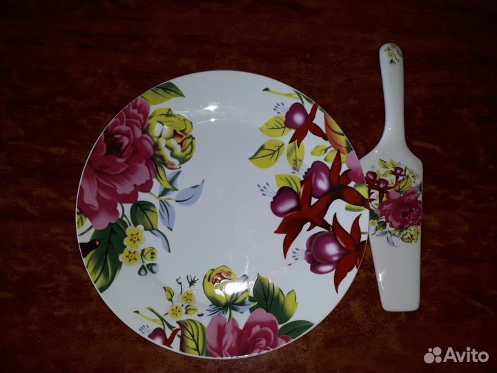 Блюдо для торта