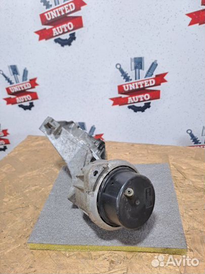 Кронштейн двигателя левый Bmw 3 Series E90 N47