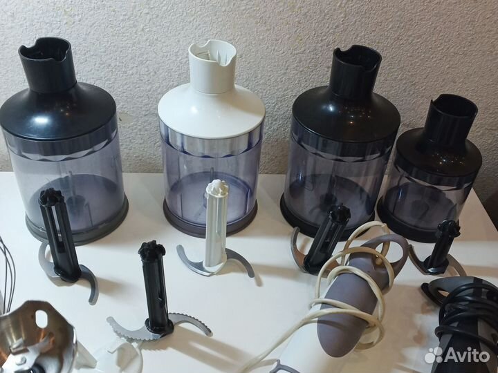 Блендер philips HR 1366