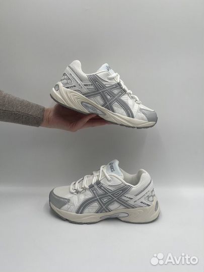 Кроссовки asics trv2