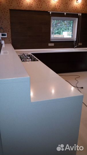 Столешница из искусственного камня