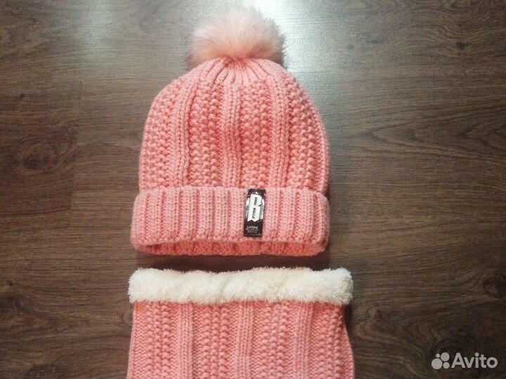 Комплект шапка и снуд для девочки