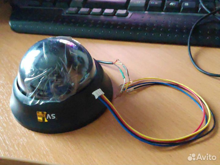 Видеокамера купольная цветная v134b