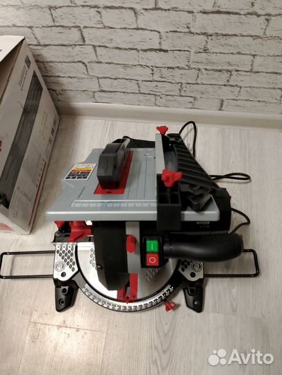 Торцовочная пила новая