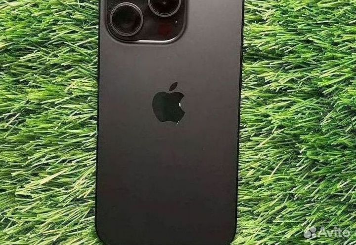 iPhone 15 Pro, 256 ГБ