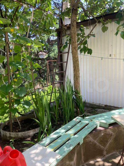 Дом 32 м² на участке 2 сот.