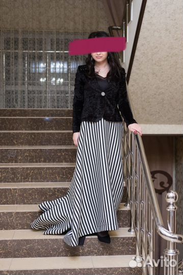 Вечернее платье