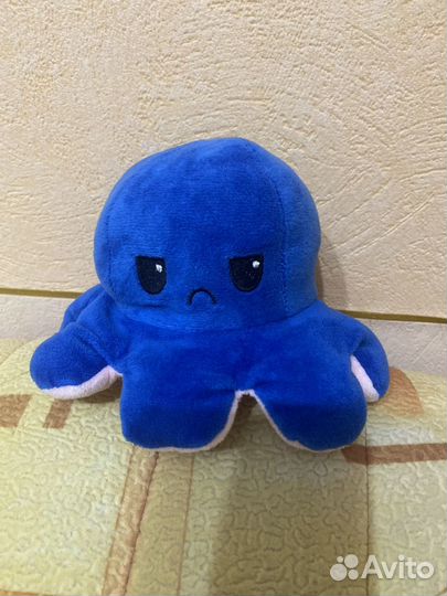 Мягкая игрушка осминог перевертыш