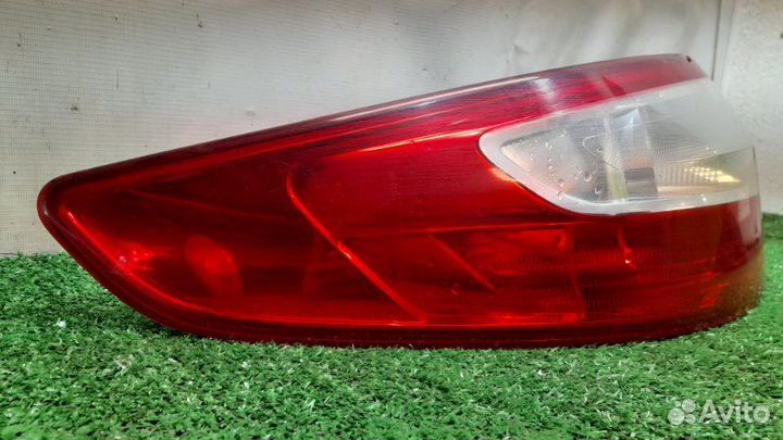 Фонарь задний левый Renault Fluence I (2009—2013)