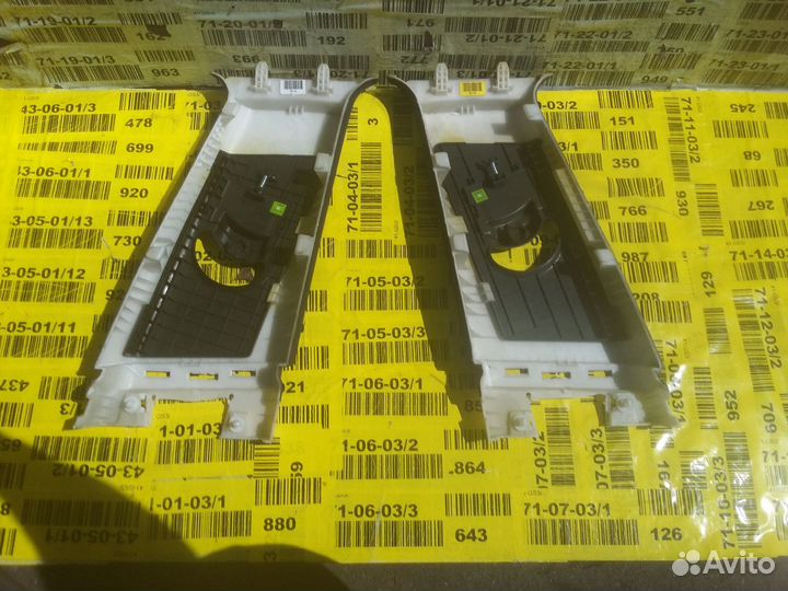 Обшивка средней стойки KIA Optima 4 JF оптима 4