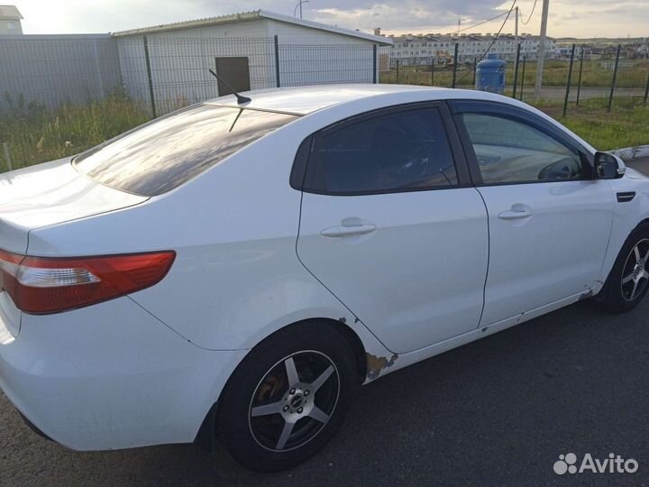 Kia Rio 1.6 AT, 2011, 243 000 км