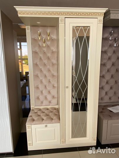 Прихожая от произвоидителя. С доставкой