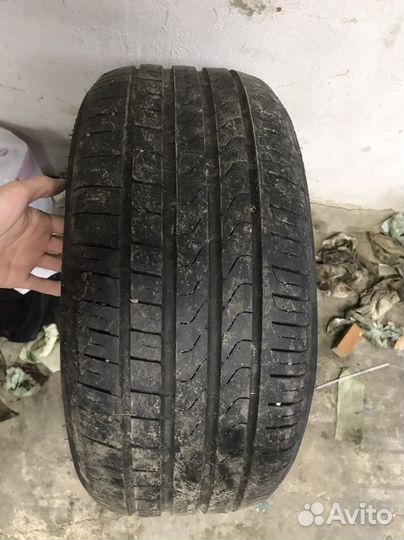 Pirelli Cinturato P7 235/40 R18