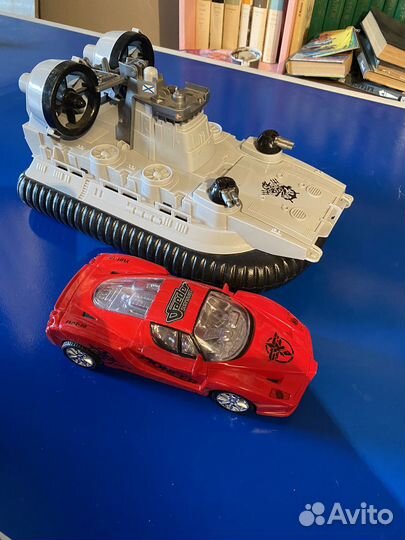 Машинка, корабль, игрушки