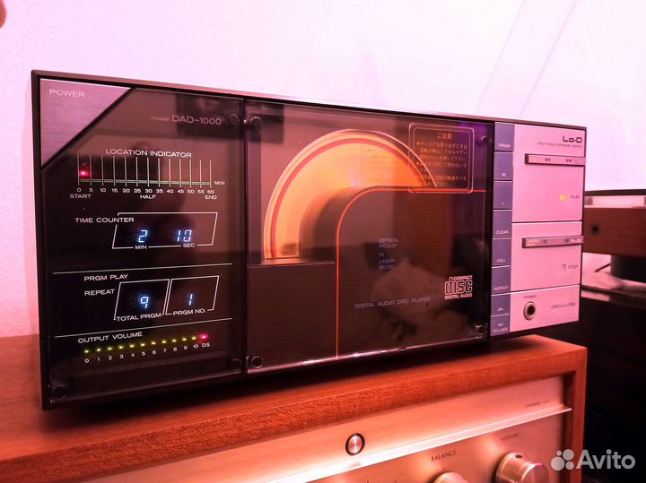 Проигрыватель CD Lo-D DAD-1000 / Hitachi