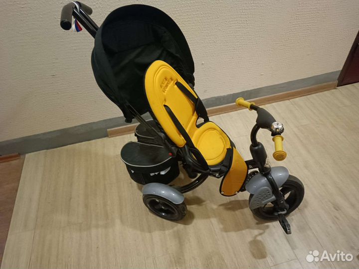 Трехколесный велосипед