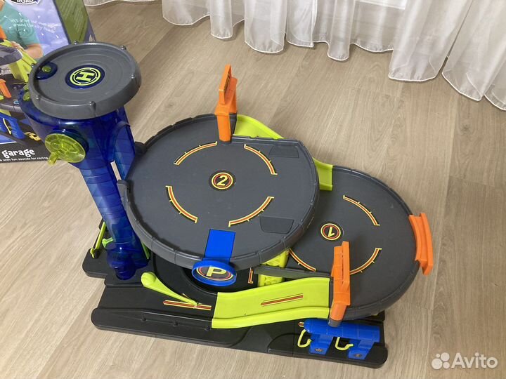 Гараж ELC (парковка)