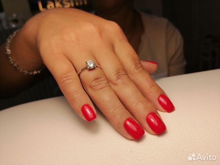 Маникюр с покрытием гель лаком