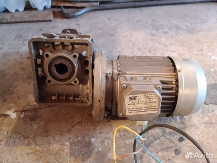 Мото - редуктор