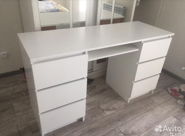 Компьютерный стол