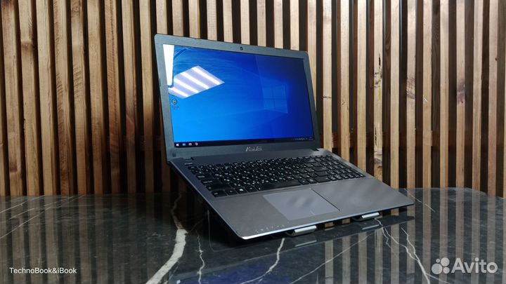 Игровой ноутбук Asus X550C на Core I7