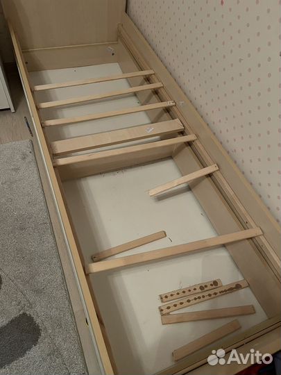 Кровать детская с матрасом и комодом