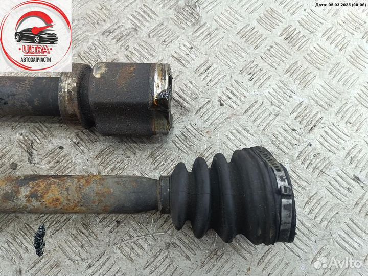 Полуось передняя правая б/у Ford C-Max