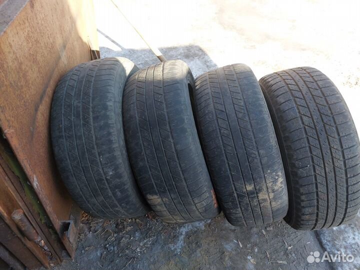 Goodyear Wrangler HP 255/60 R18