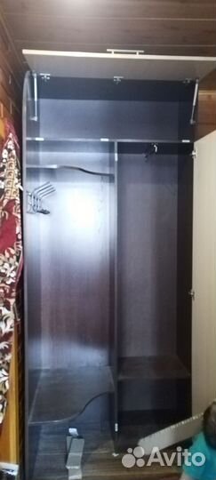 Шкаф в прихожую