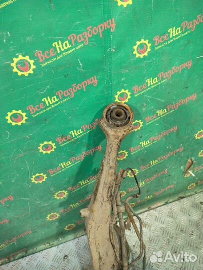 Кулак задний левый Chery Tiggo T11