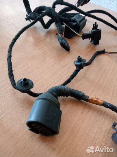 Проводка (коса) двери Volkswagen Passat B5 седан