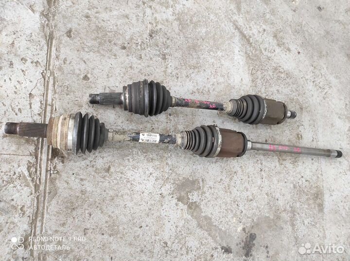 Привод передний правый BMW X5 E70 N52B30