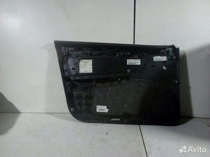 Обшивка двери задняя правая Volkswagen Passat B7