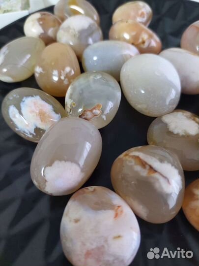 Агат сакуровый