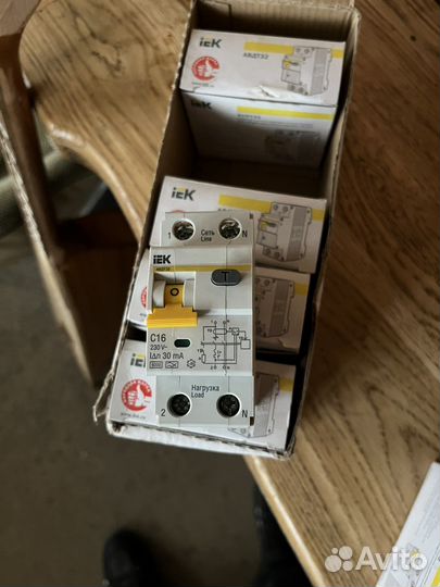 Автоматический выключатель