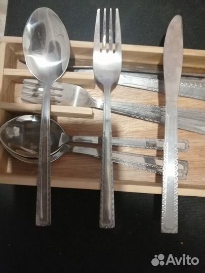 Столовые приборы