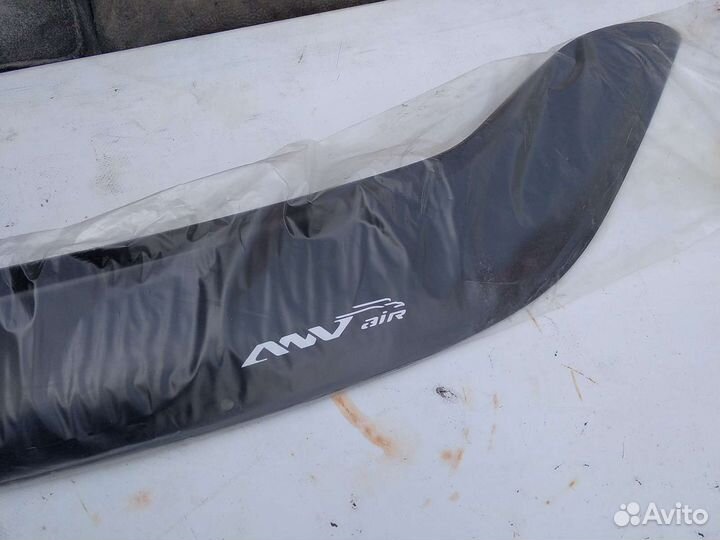 Дефлектор капота LADA vesta