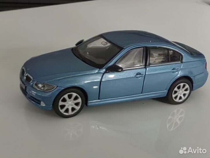Модель BMW 330i E90 Welly