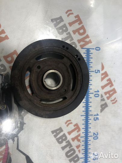 Тойота Рав 4 Шкив коленчатого вала