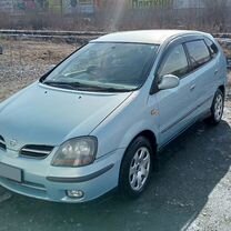 Nissan Tino 2.0 CVT, 2001, 350 000 км, с пробегом, цена 315 000 руб.