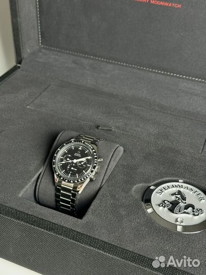 Omega Speedmaster Moonwatch