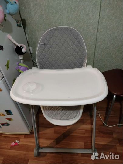 Стульчик для кормления happy baby