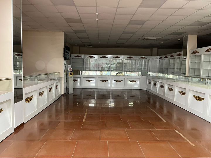 Свободного назначения, 270 м²