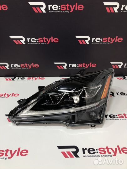 Фары Lexus IS250 05-12г Vland